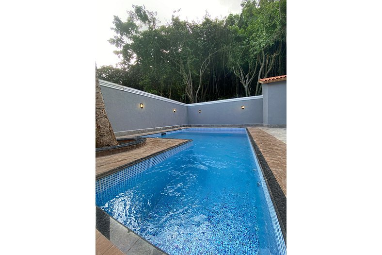 Estudio 7 em Pousada com piscina 1 quadra da praia